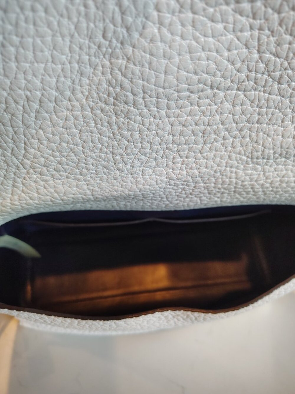 Kate Spade White Pebble Leather Crossbody/Satchel - Picture 7 of 8